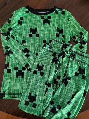 Minecraft Creeper - Thermal Set - With Thumb Holes